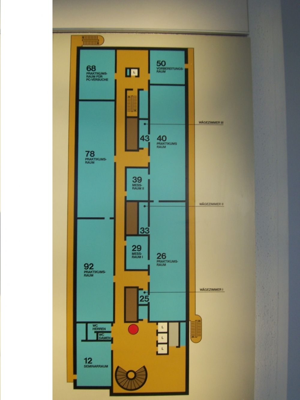 Y13, Stockwerk M: Stockwerkplan (M).