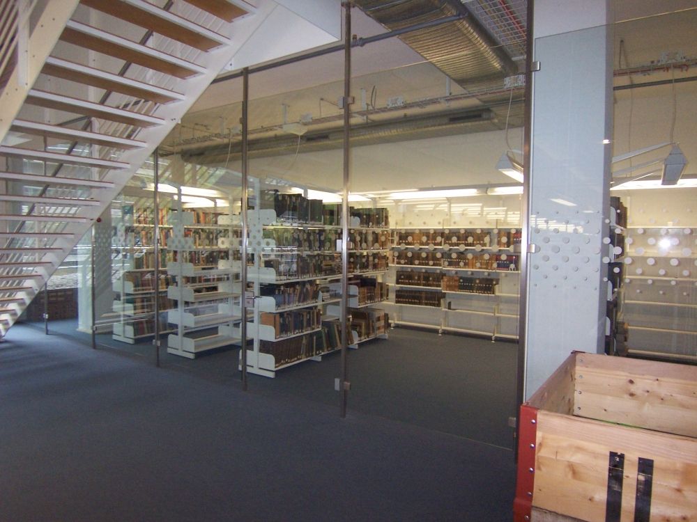 Leseplatz-Raum Y15-J-07: Klassikerbibliothek.