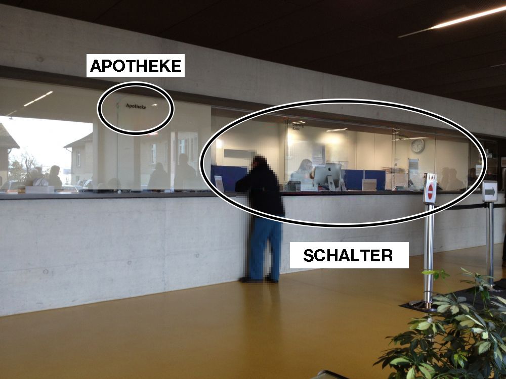 TKK-00, Laden: Kleiner Kreis: Apotheke.
Grosser Kreis: Schalter/Empfang.