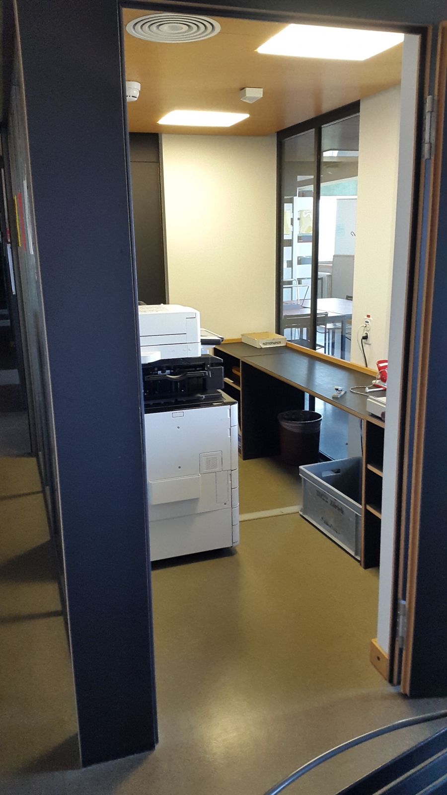 Kopierraum KOL-F-113a: Blick in den Kopierraum von aussen.