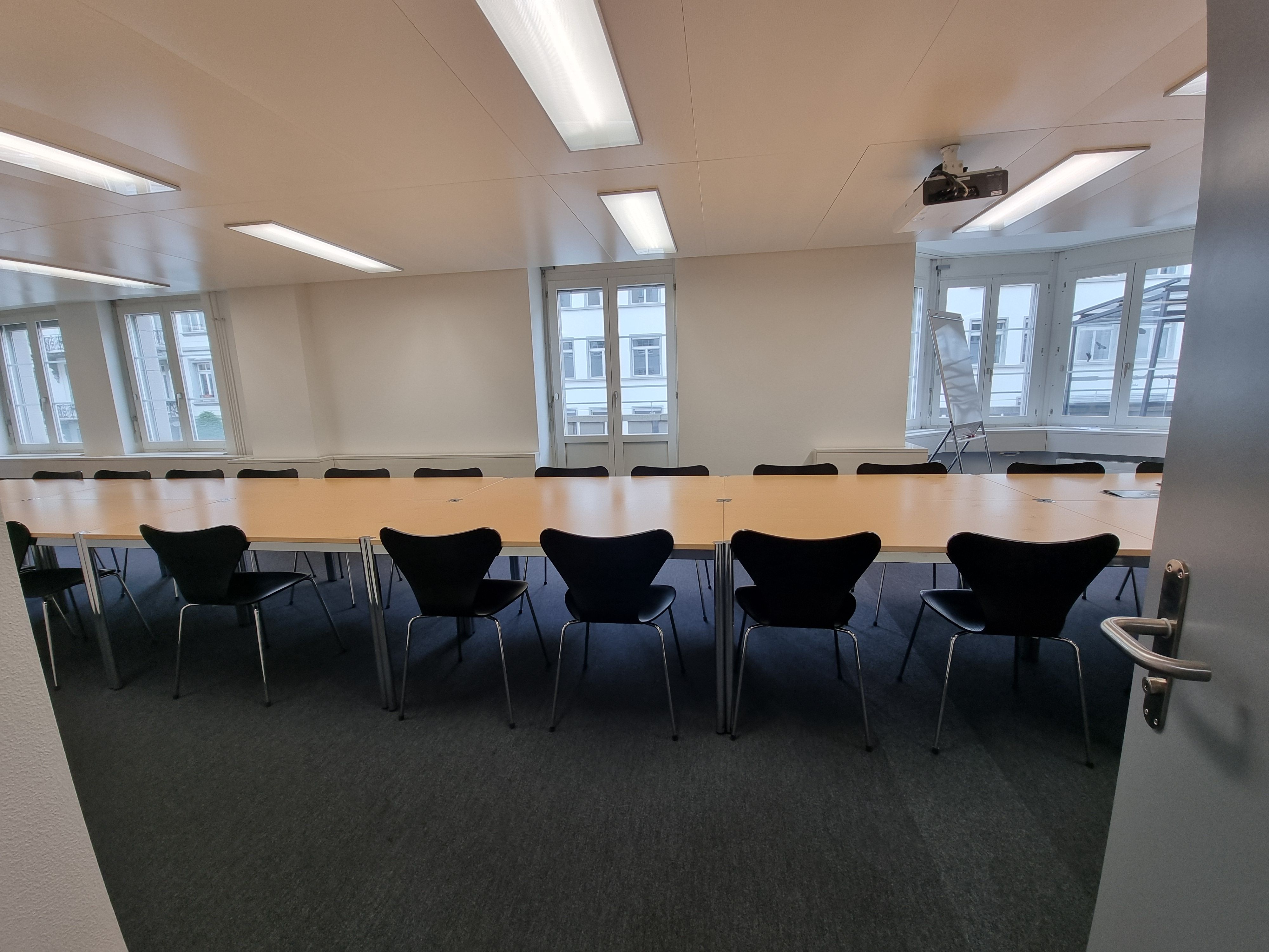 Da 029: Blick auf den Raum von der Eingangstür aus.