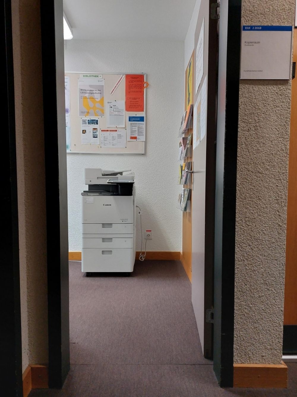 Kopierraum RAK-2-206B: Blick in den Kopierraum.