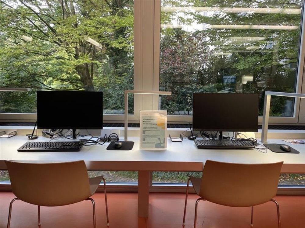 FRE-E, Bibliothek: Recherchestationen.