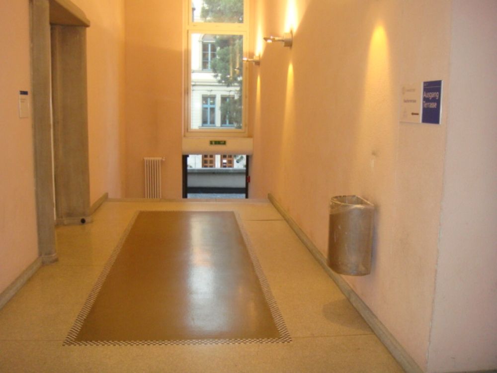 KO2-F, Balkon/Terrasse: Zugang zur Terrasse.