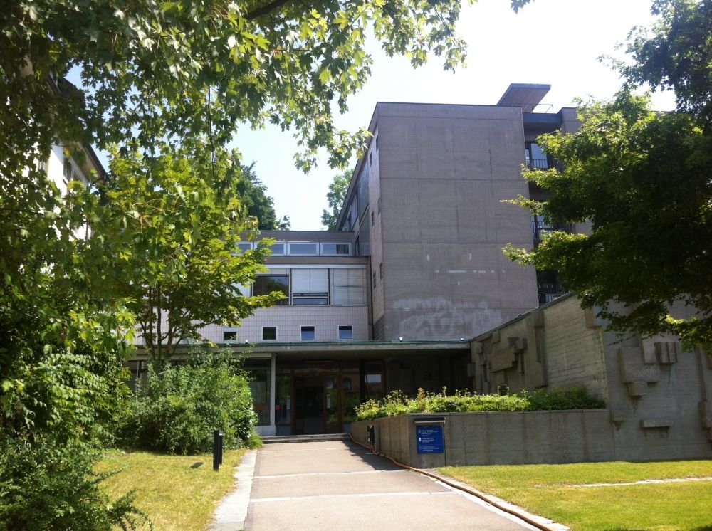 Gebäude GLM: Gesamtansicht Gebäude.