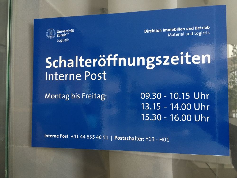 Postbüro Y13-H-01: Schalteröffnungszeiten.