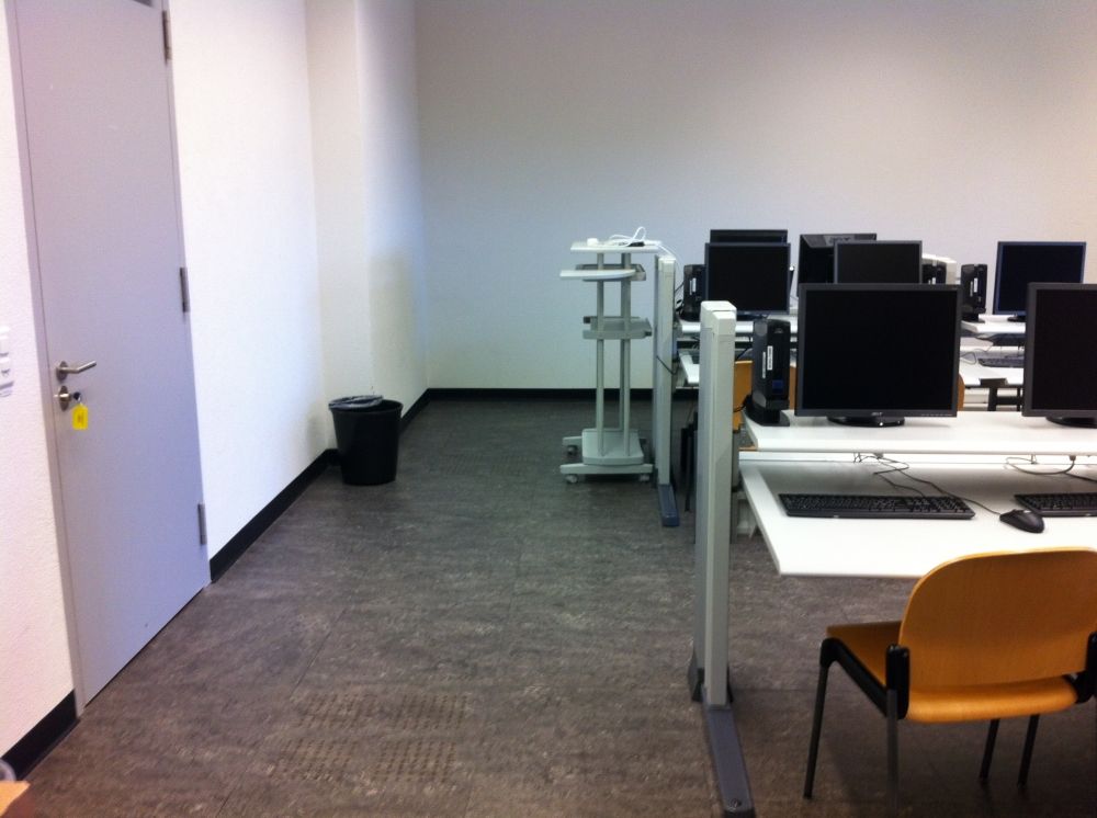 Seminarraum RAI-J-003: Seminarraum.