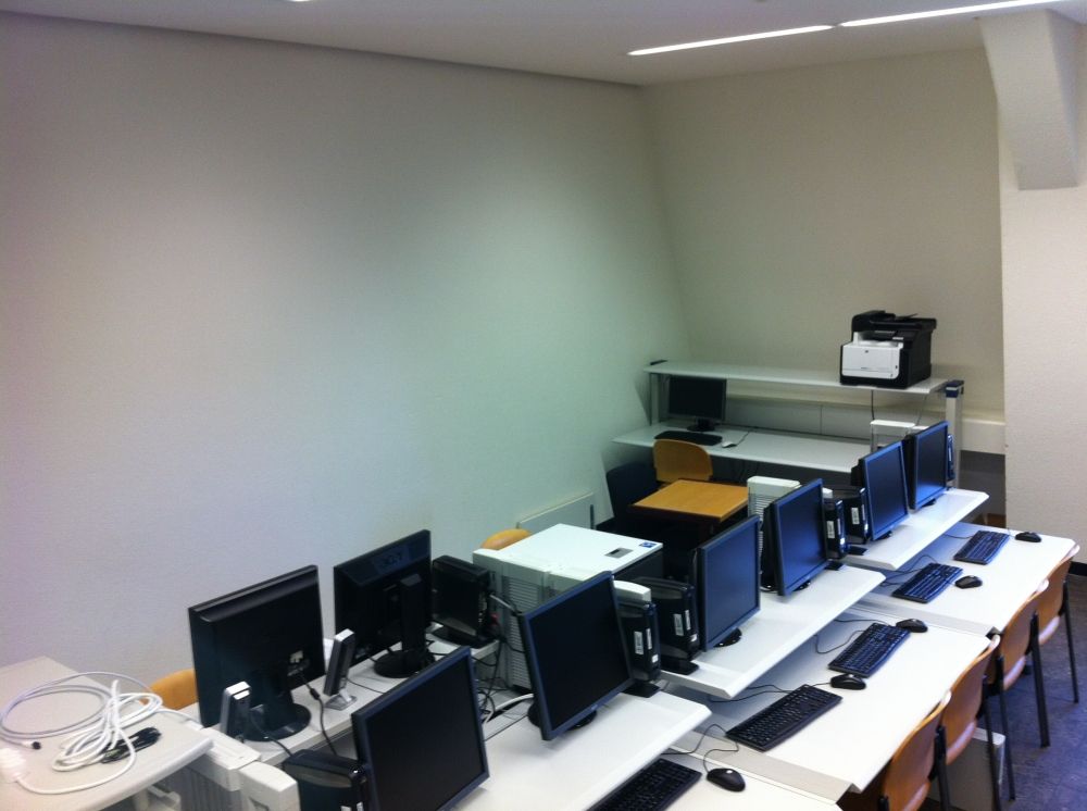 Seminarraum RAI-J-003: "Vogelperspektive".