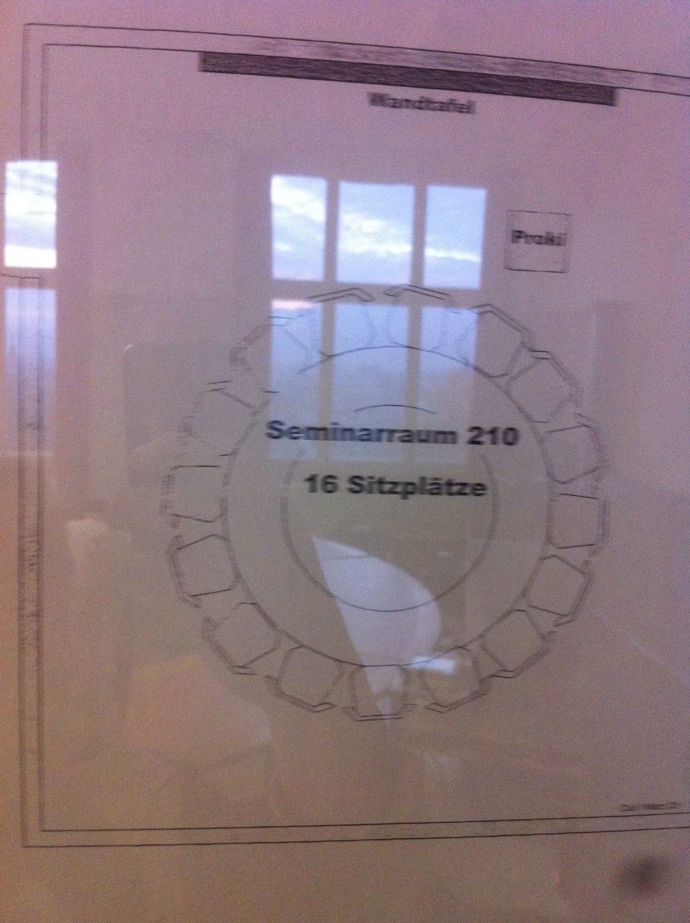 Seminarraum KOL-G-210: Plan Sitzanordnung.
