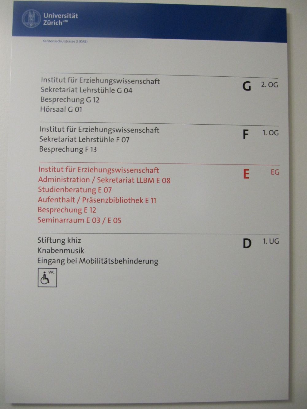 Gebäude KAB: Gebäudeinformationstafel.