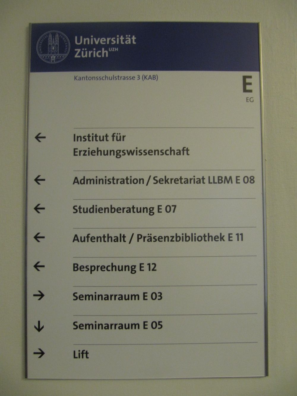 KAB, Stockwerk E: Stockwerktafel E.