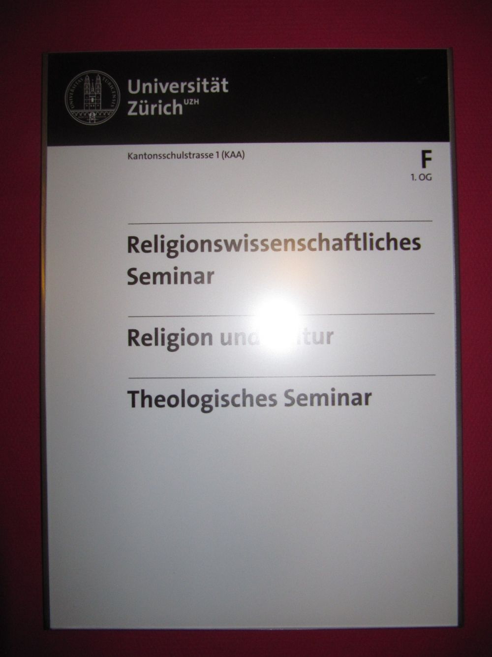 KAA, Stockwerk F: Stockwerkstafel F.