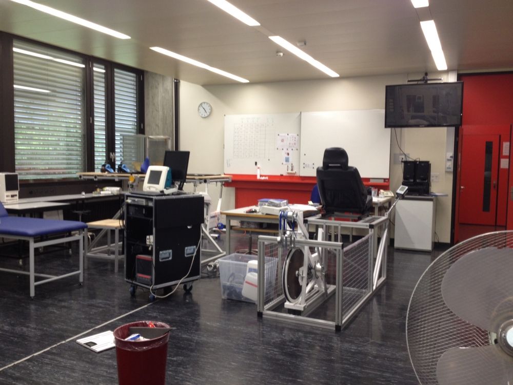 Labor Y23-F-32: Labor (Innenansicht).