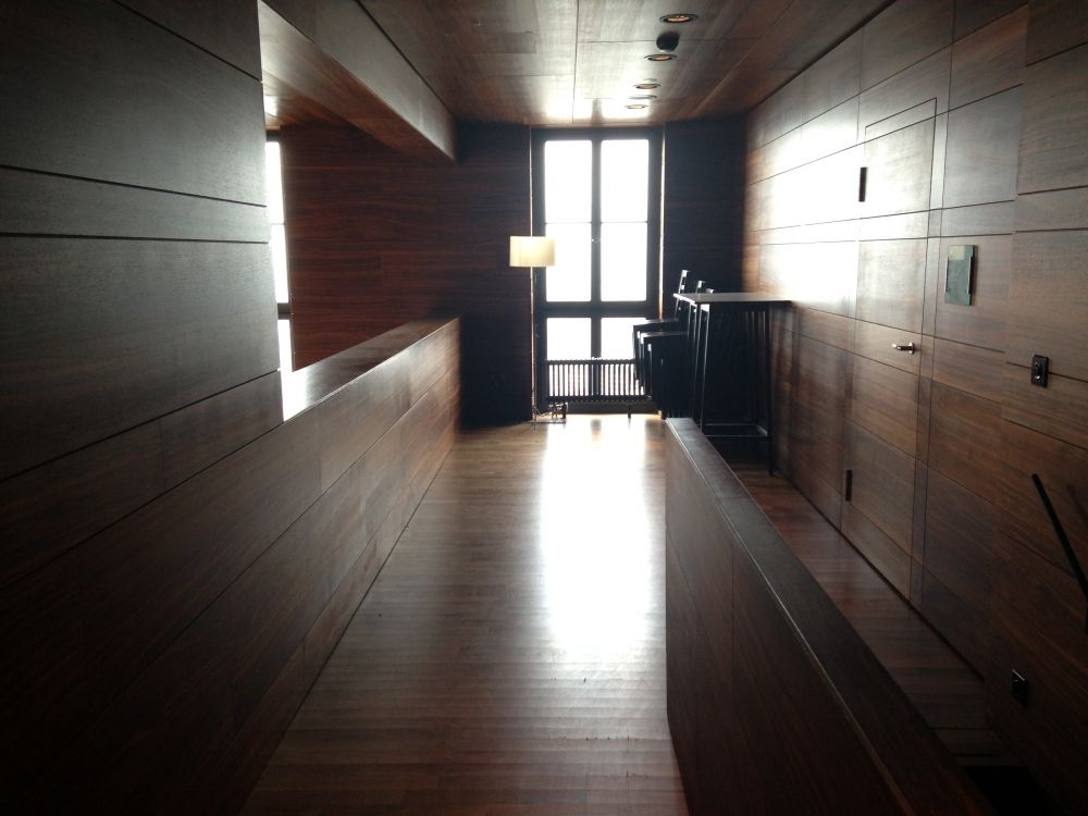 KOL, Stockwerk N: Galerie.