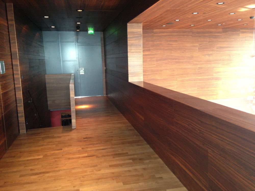 KOL, Stockwerk N: Galerie.