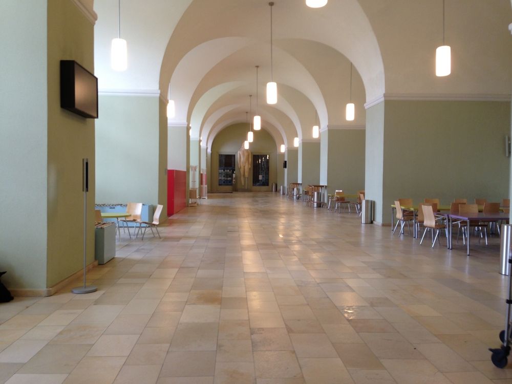 KOL-D, Halle: Halle.