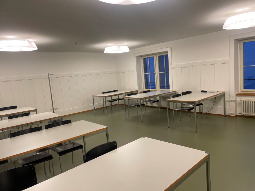 Leseplatz-Raum Y63-J-35: Der Leseplatz-Raum vom Eingang her.