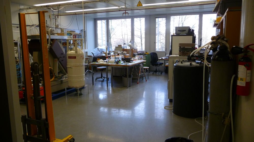 Labor Y36-H-92: SQUID/ Torque-Labor.