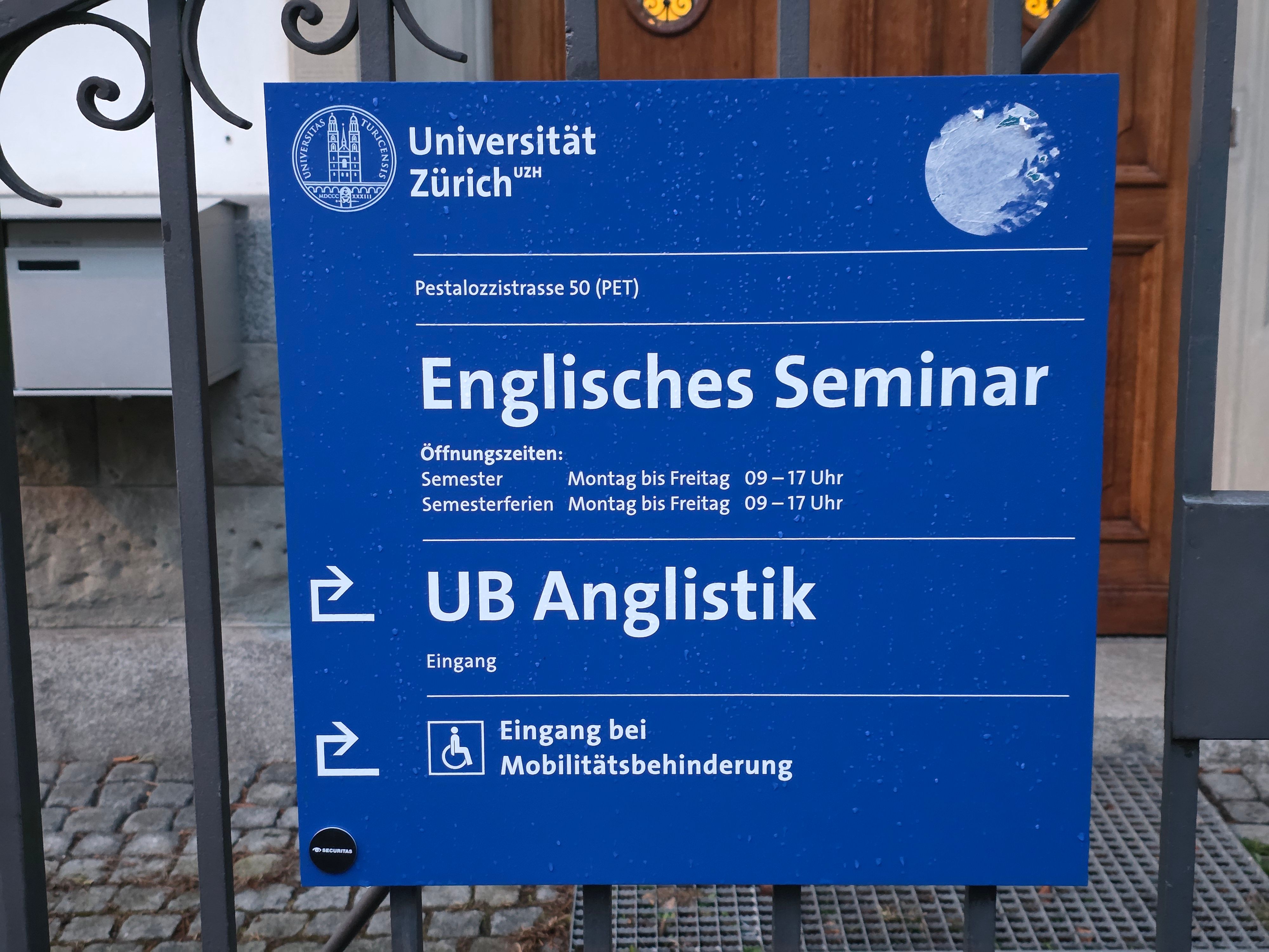 PET Gebäude: Bild vom Infoschild.