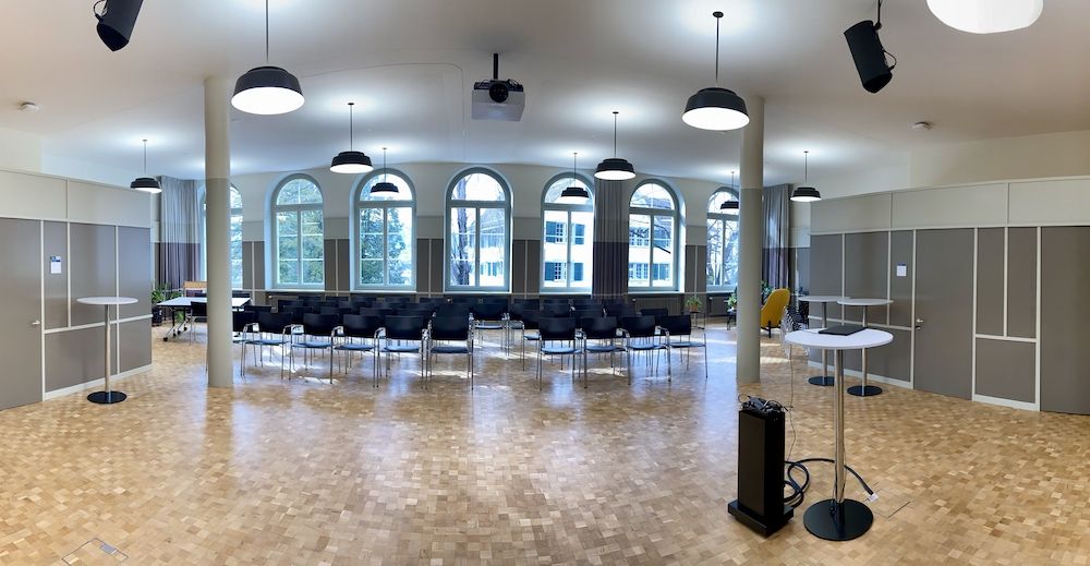 Sitzungsraum SOC-E-10: Innenansicht Eventraum.