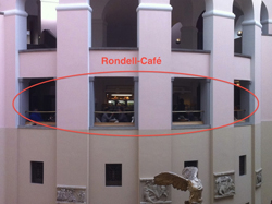 KOL-E, Cafeteria: Sicht auf Rondell-Café, quer über den Lichthof.